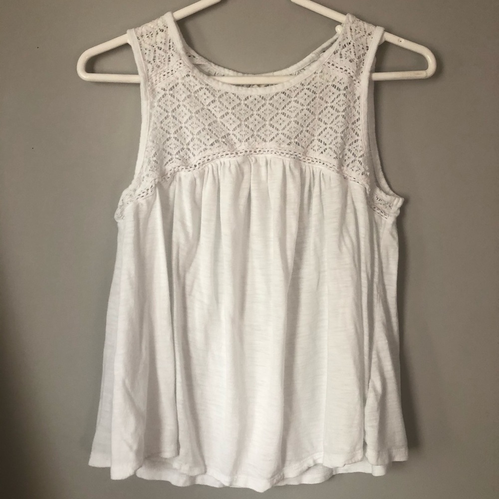 White tank top